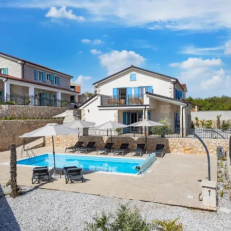 Maja * Vrbnik (Primorje-Gorski Kotar)