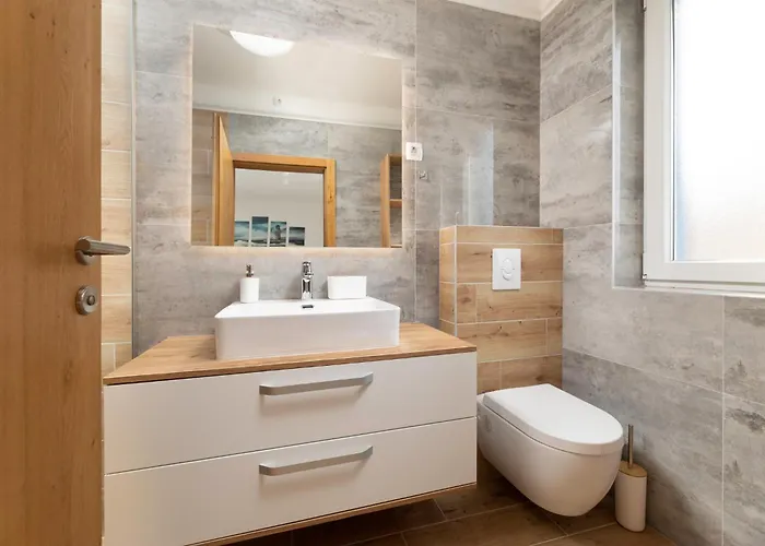 Maja Vrbnik (Primorje-Gorski Kotar)