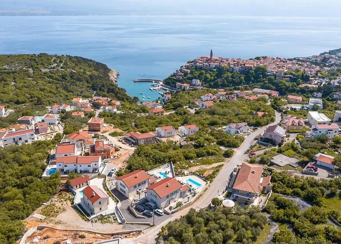 Vila Maja *