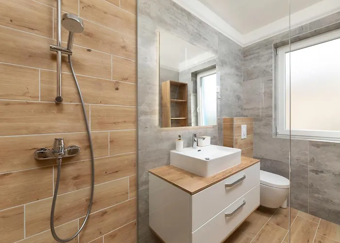 Maja * Vrbnik (Primorje-Gorski Kotar)